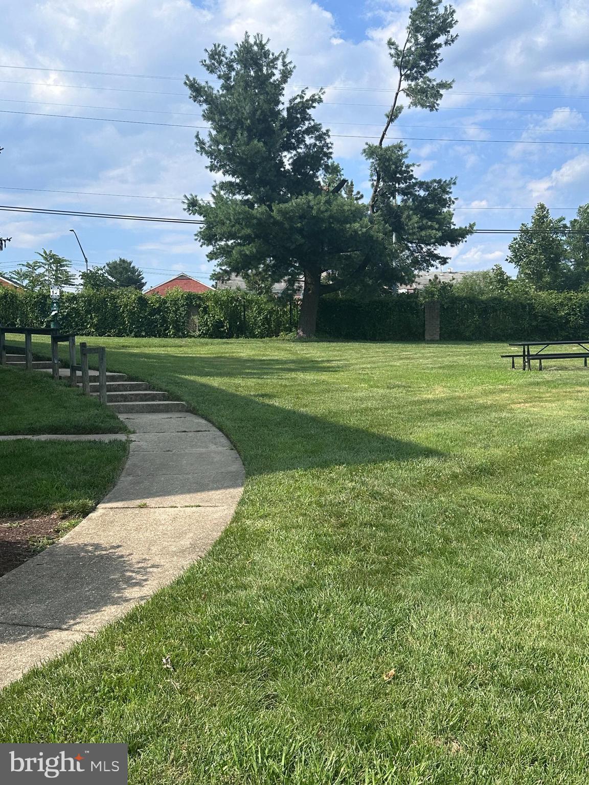 7125 DONNELL PLACE 7125 C4