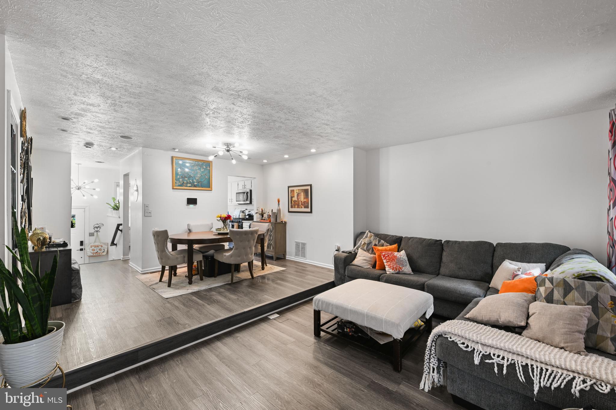 11403 COSCA PARK PLACE