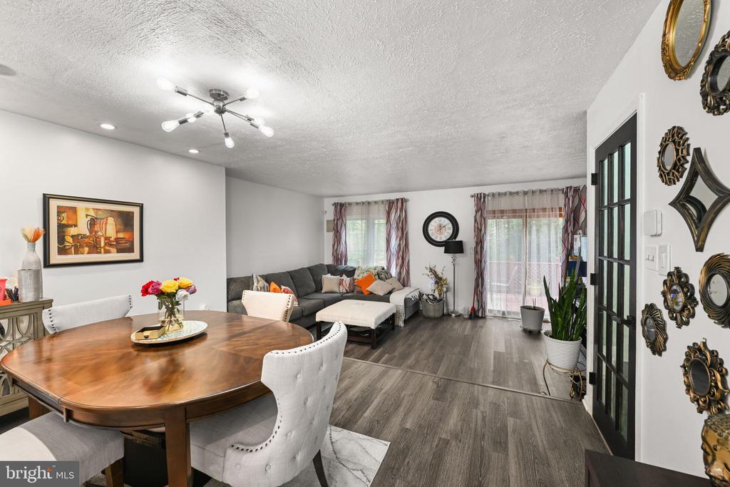 11403 COSCA PARK PLACE