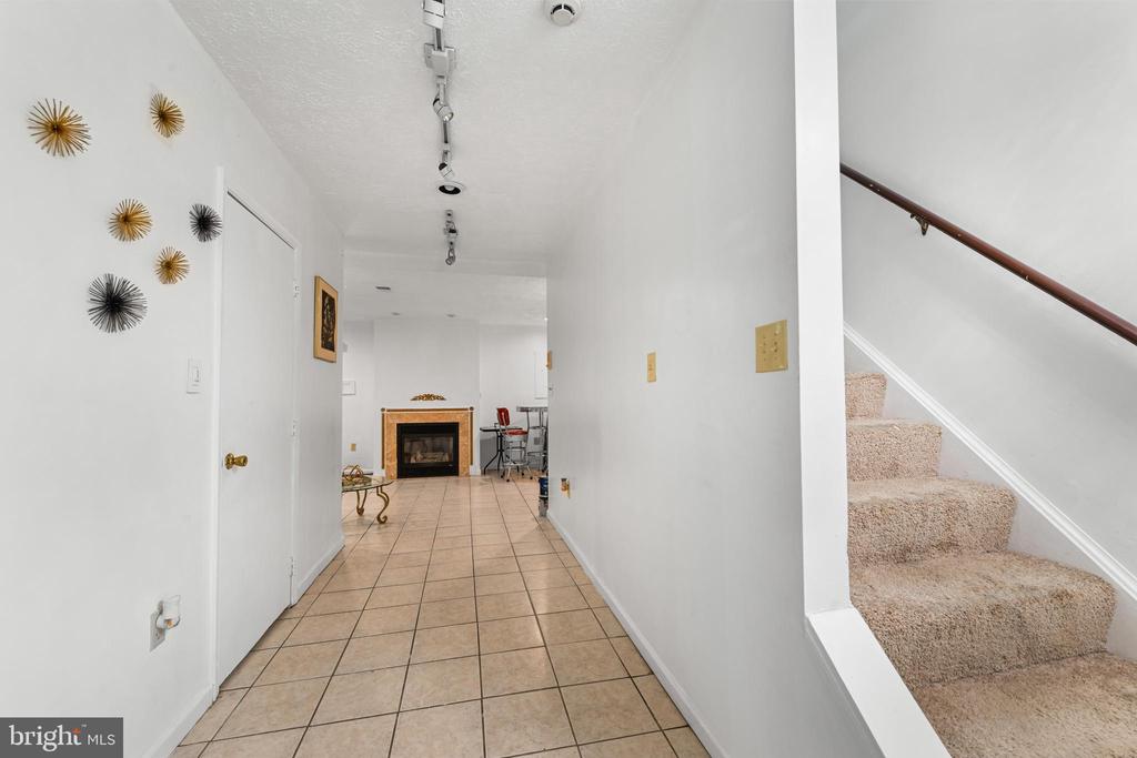 11403 COSCA PARK PLACE
