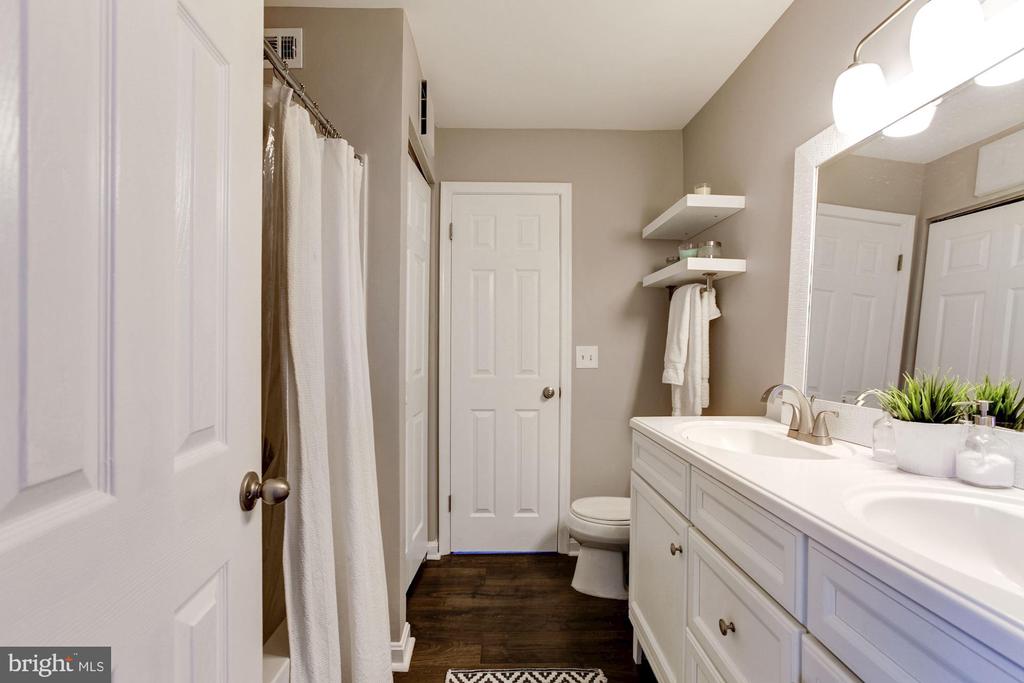 14015 VISTA DRIVE 38