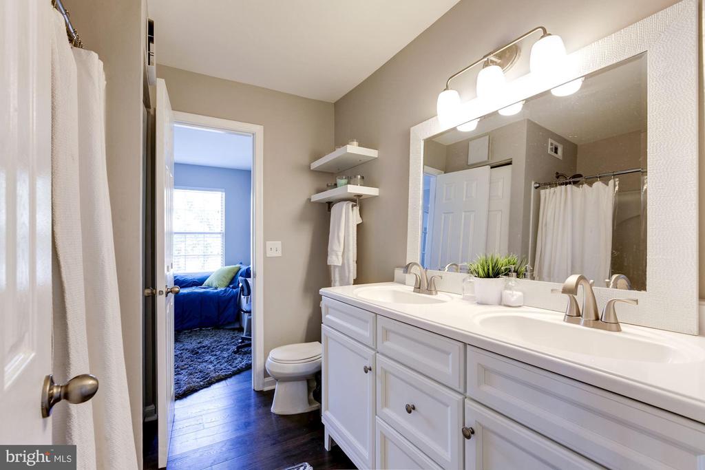 14015 VISTA DRIVE 38