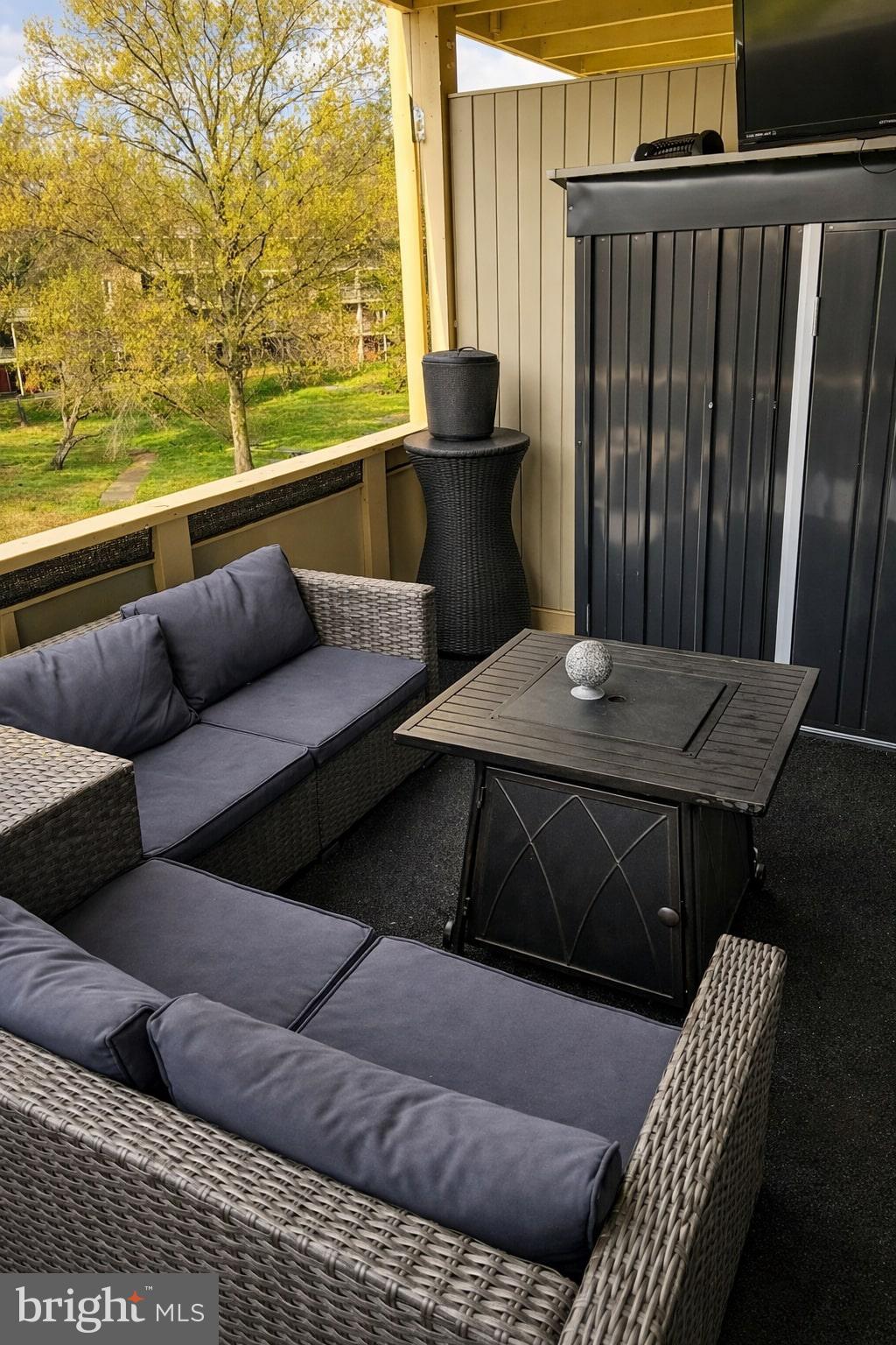 7125 DONNELL PLACE C4