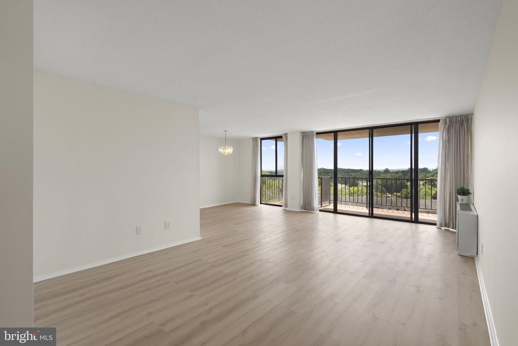 6100 WESTCHESTER PARK DRIVE Unit: 1117