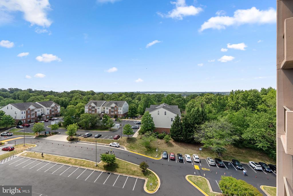 6100 WESTCHESTER PARK DRIVE Unit: 1117
