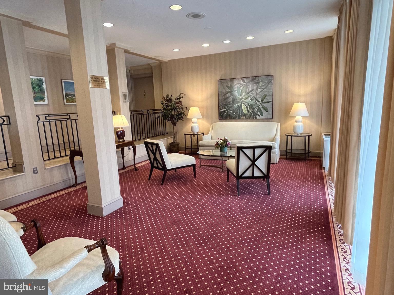 4390 LORCOM LANE 506