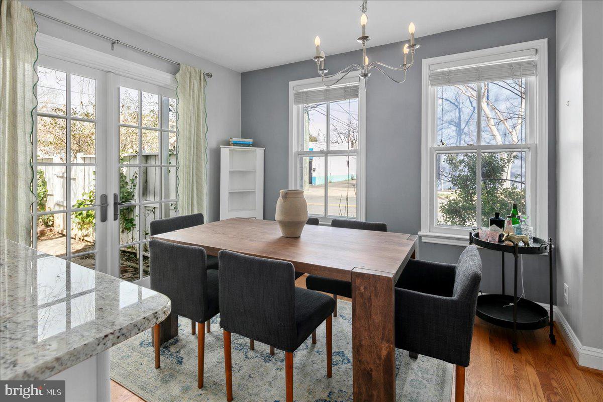 802 PENDLETON STREET