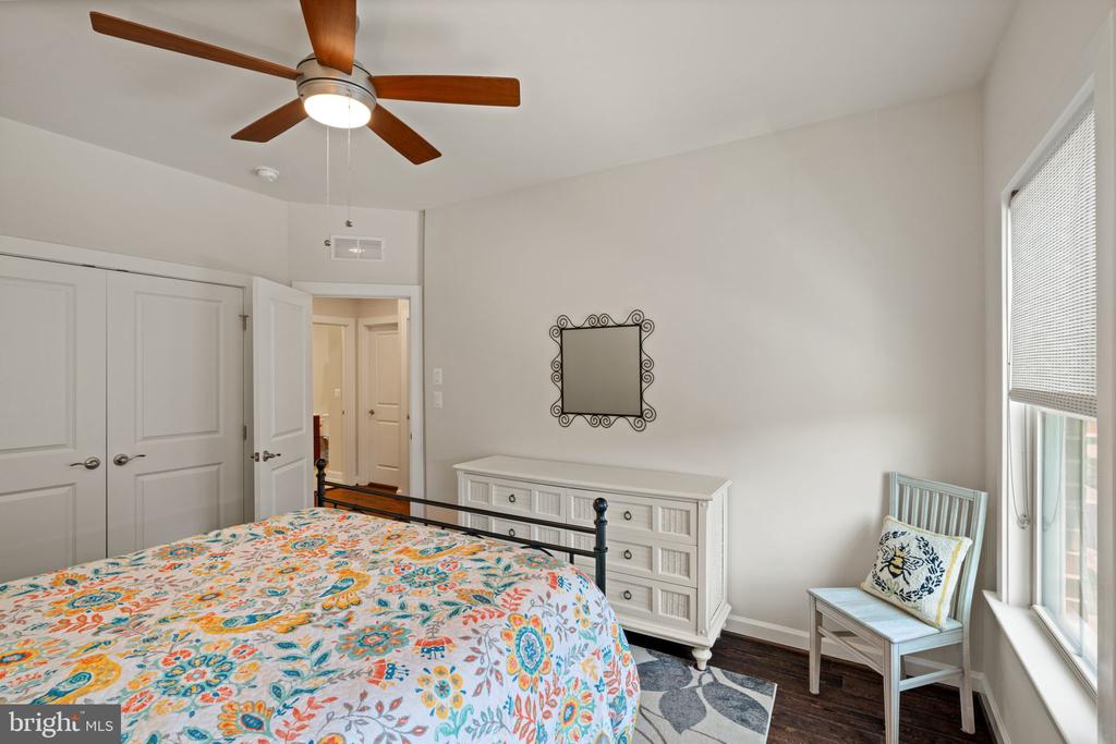 7205 HOLYWELL LANE