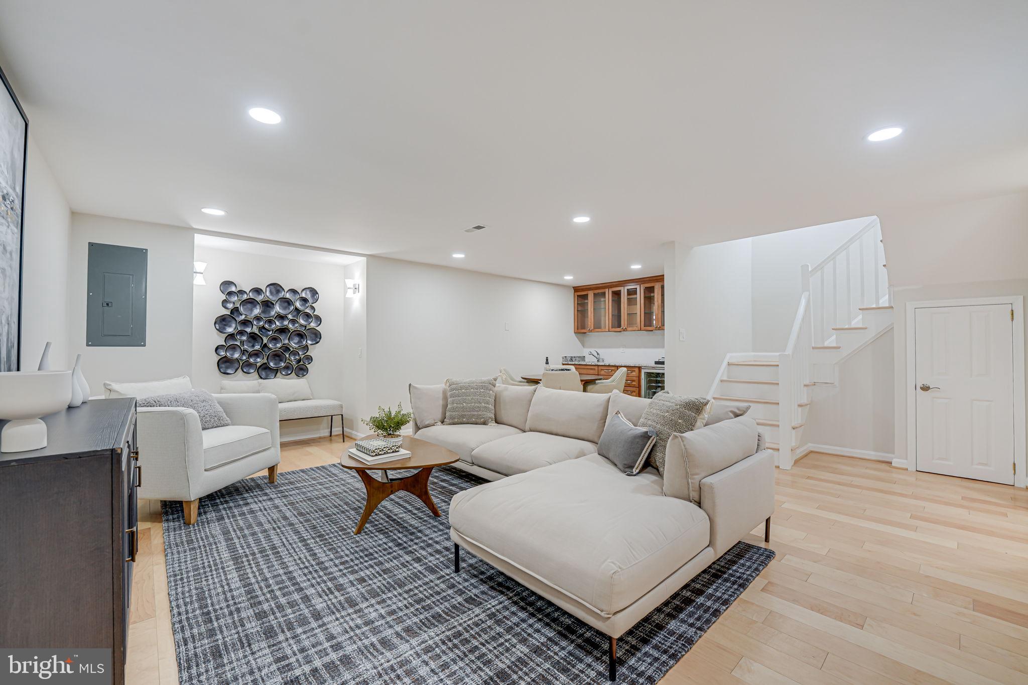 6663 MADISON MCLEAN DRIVE