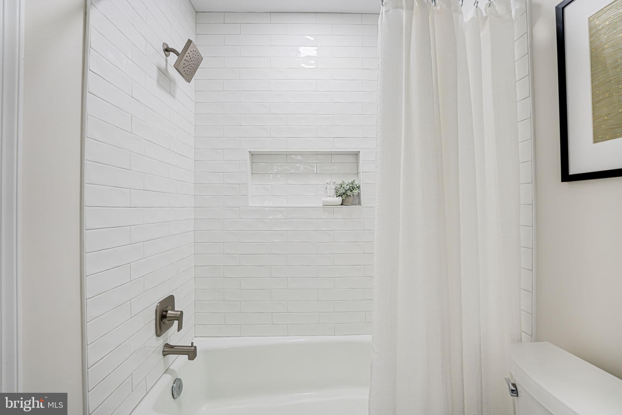 6663 MADISON MCLEAN DRIVE