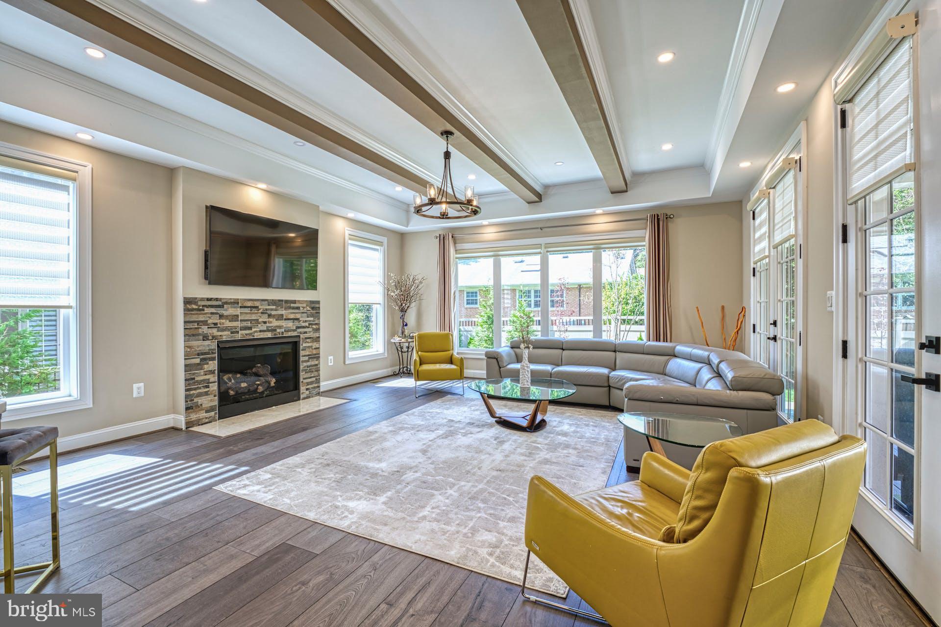 1600 GREAT FALLS STREET