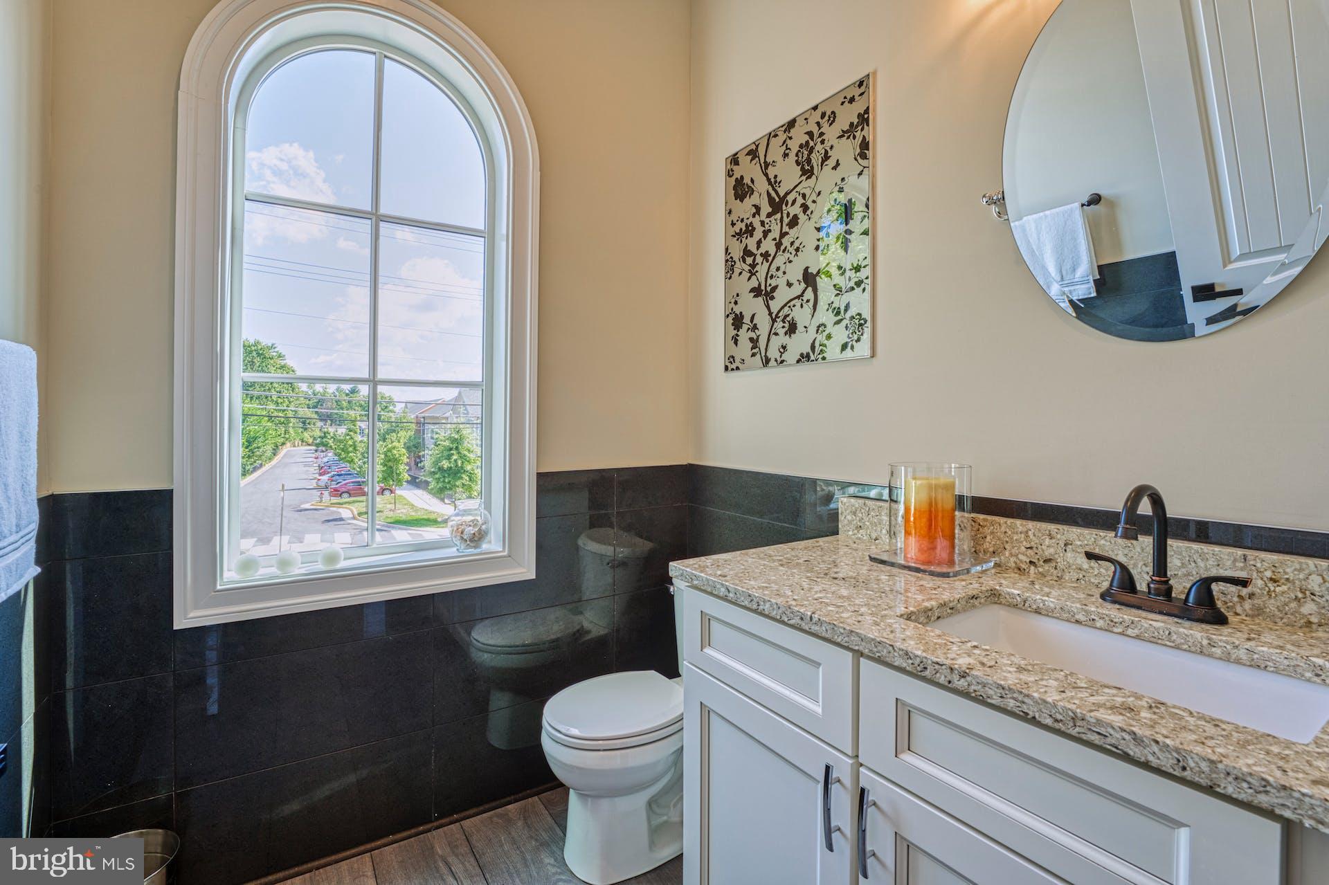 1600 GREAT FALLS STREET