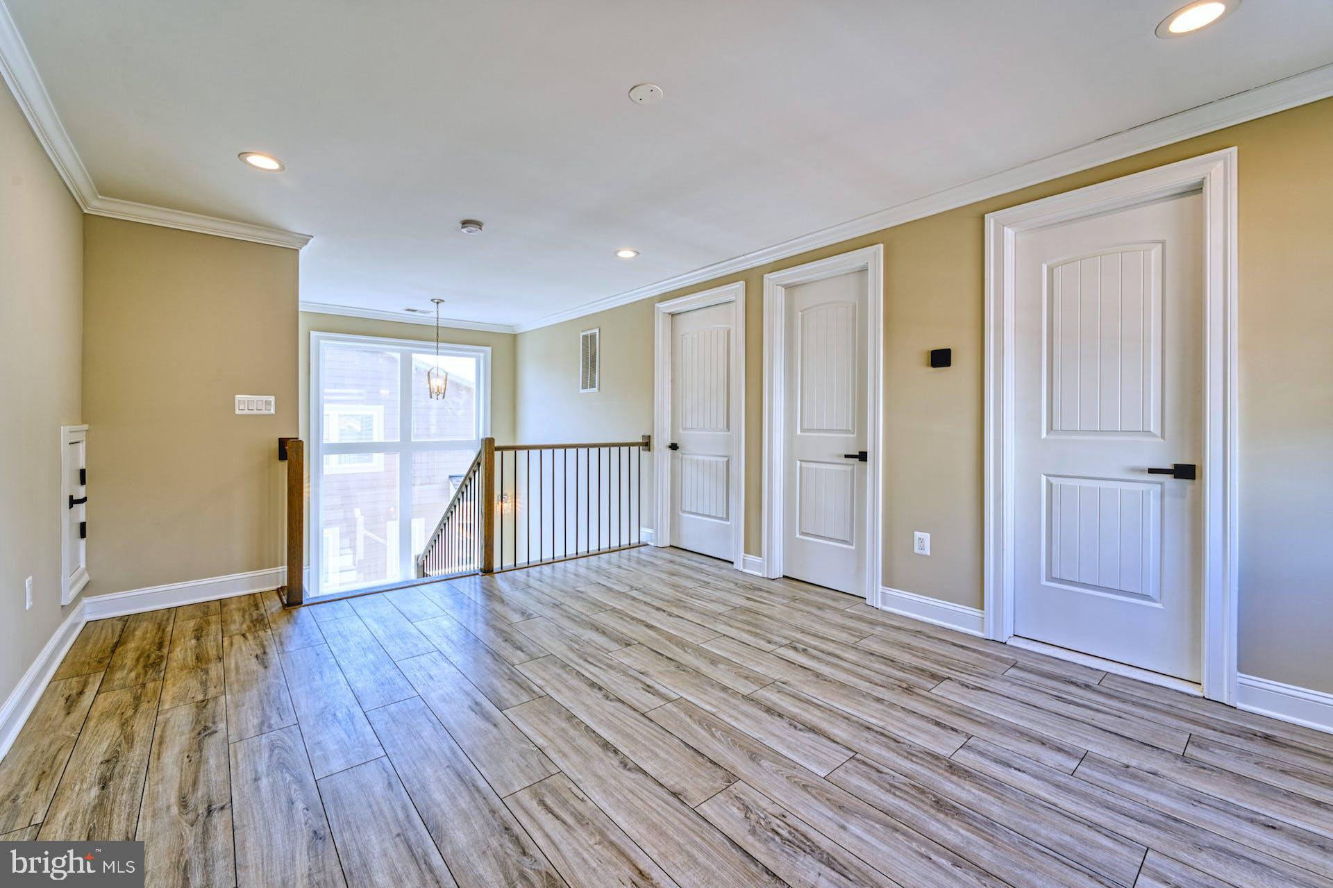 1600 GREAT FALLS STREET