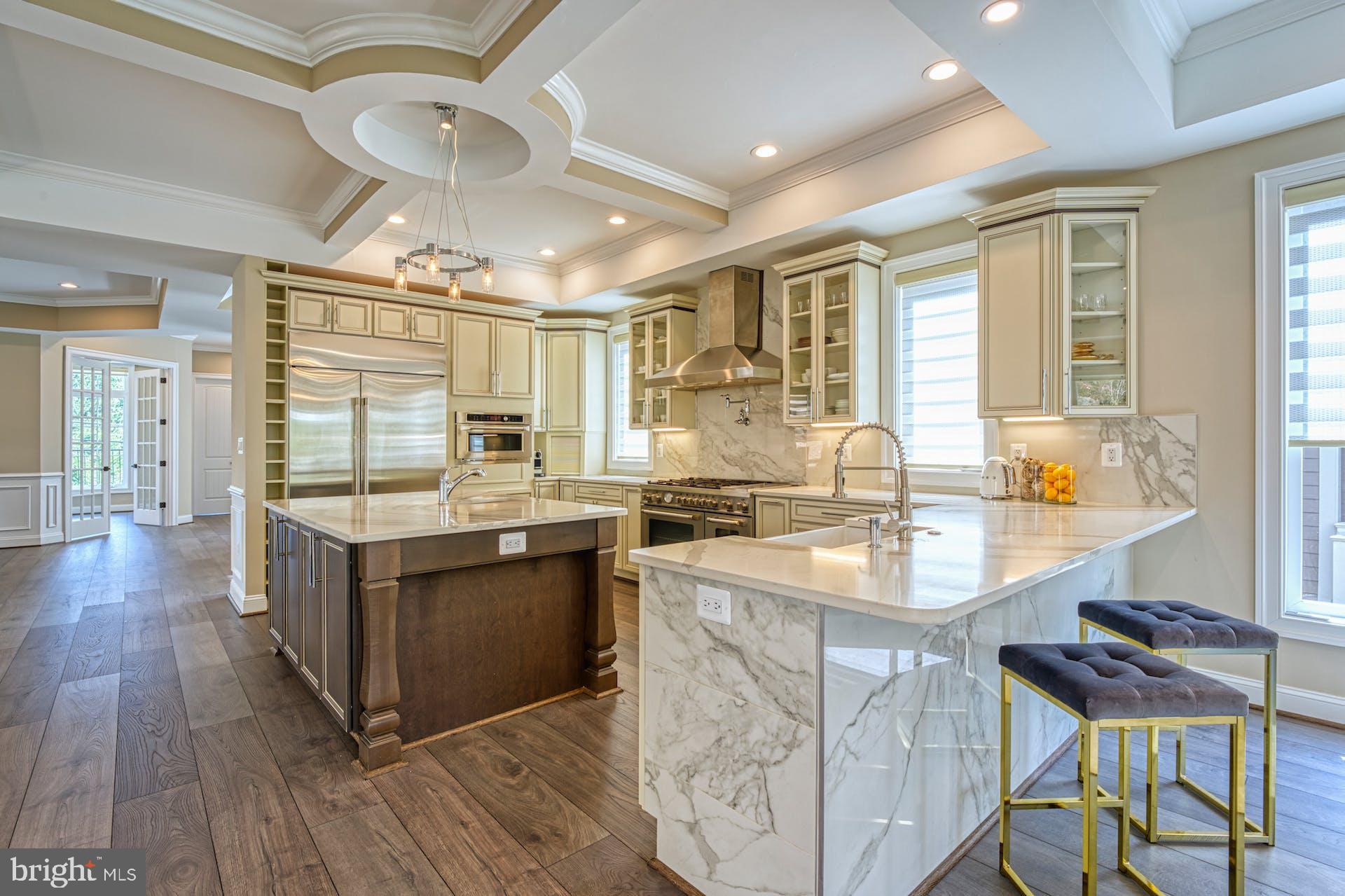 1600 GREAT FALLS STREET