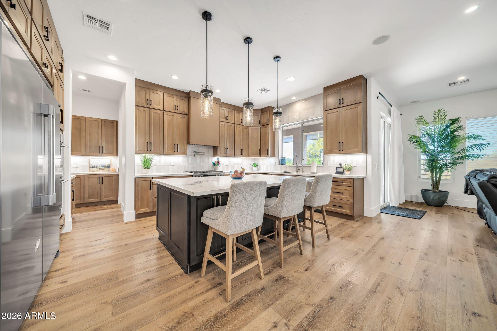 39721 N MAJESTY Trail