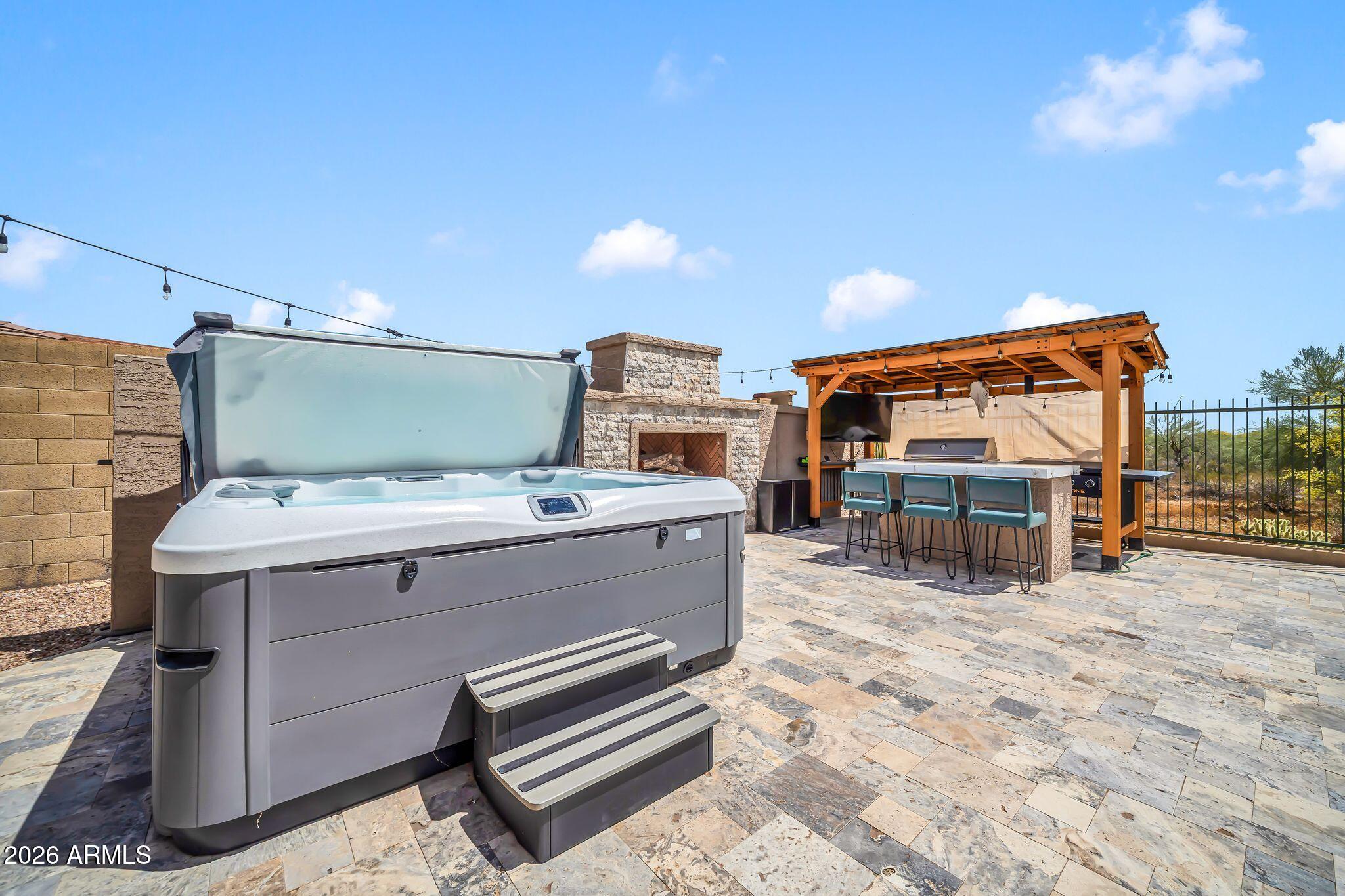 39721 N MAJESTY Trail