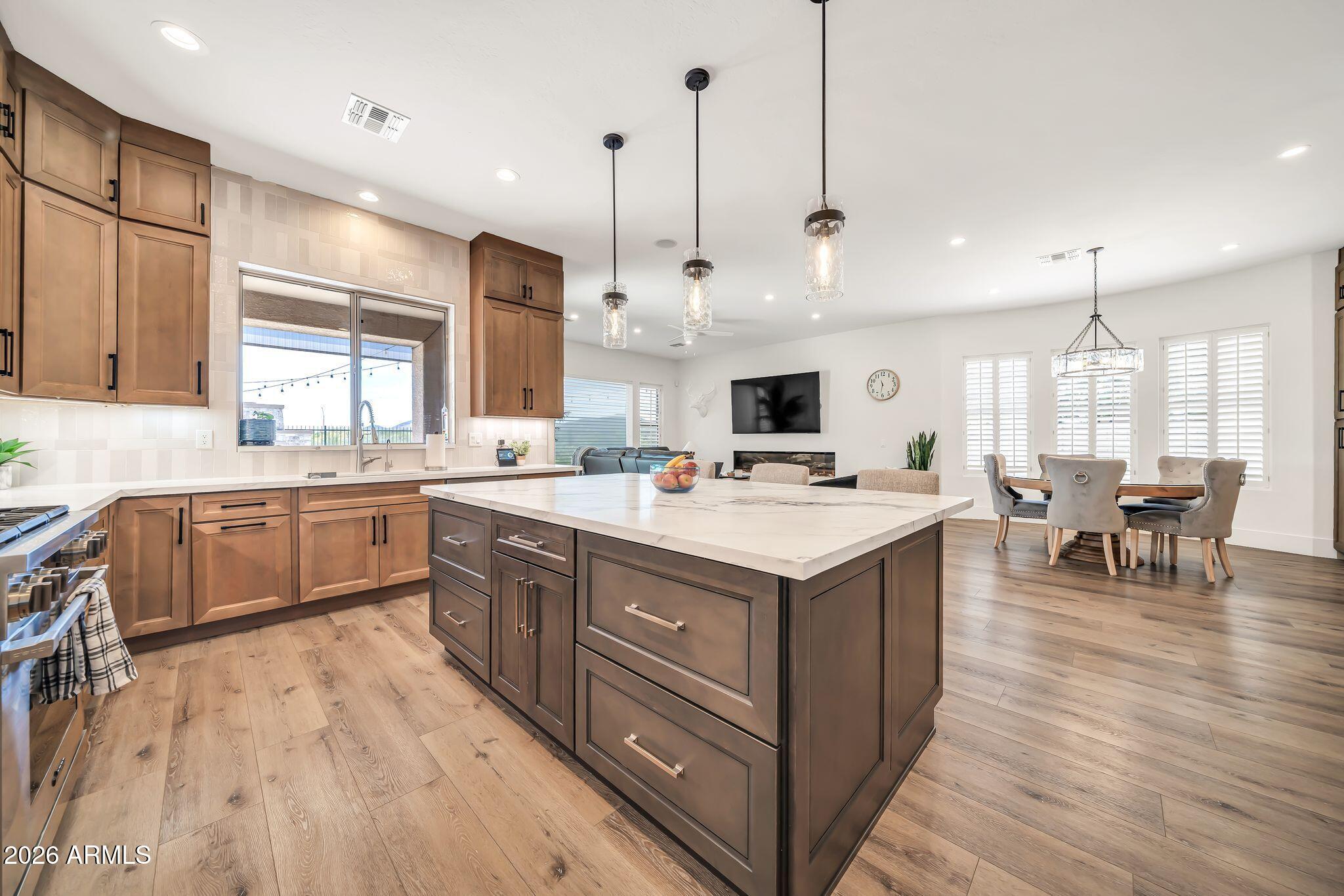 39721 N MAJESTY Trail