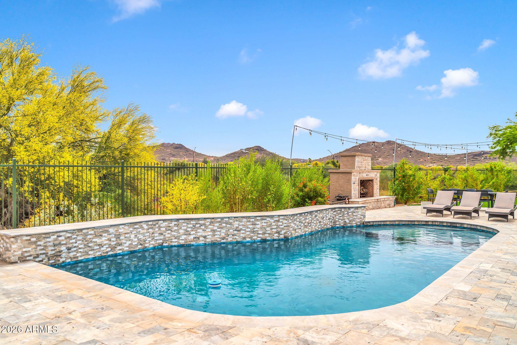 39721 N MAJESTY Trail