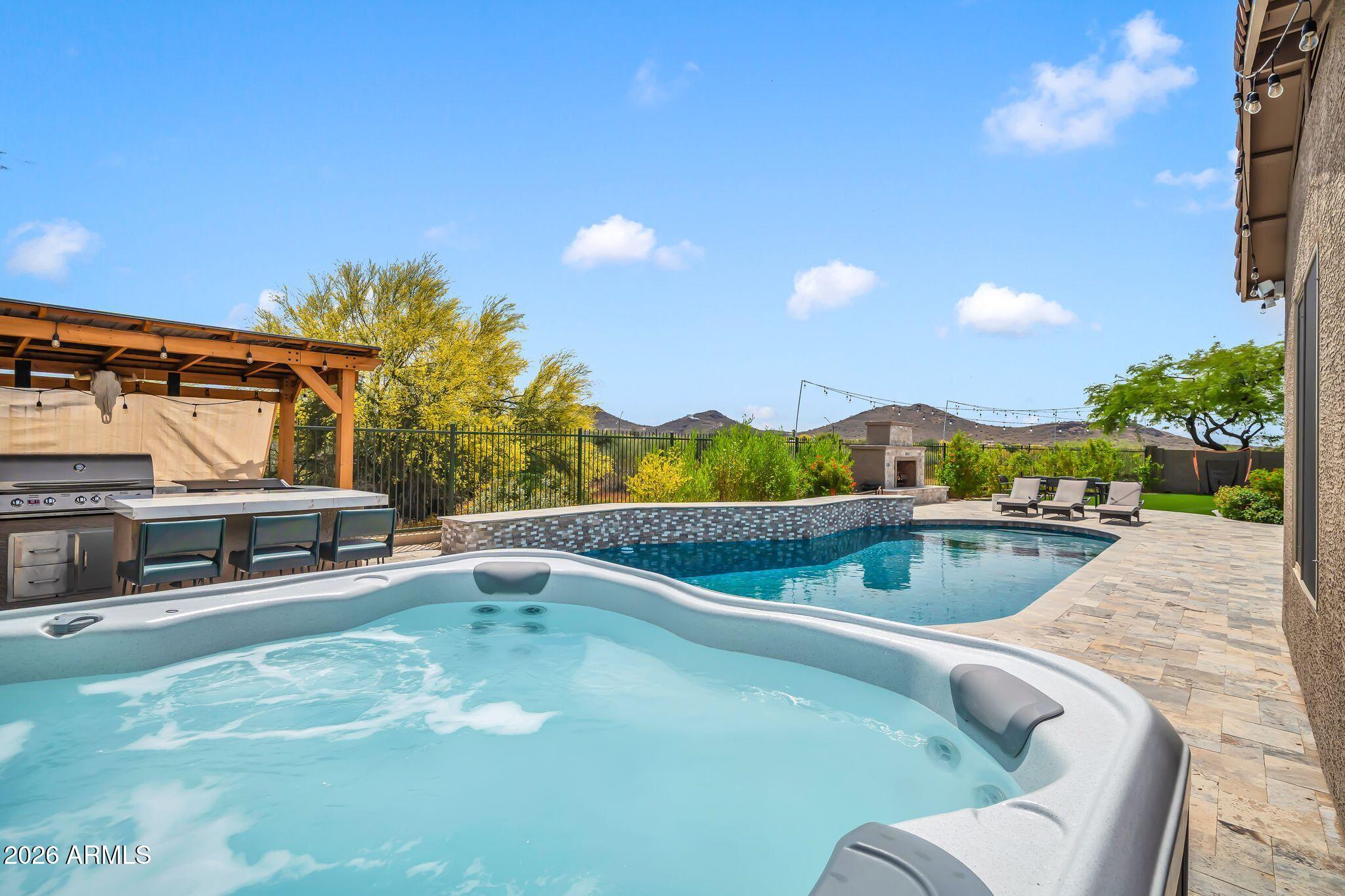 39721 N MAJESTY Trail
