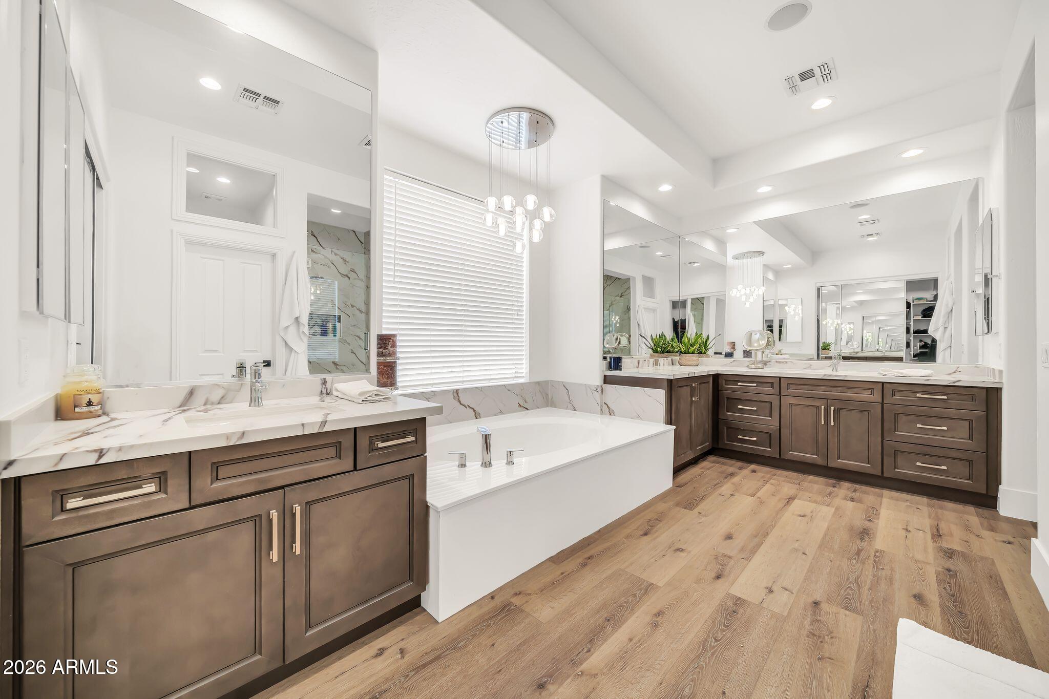 39721 N MAJESTY Trail