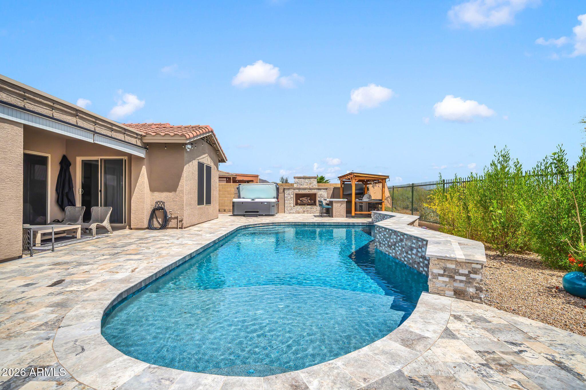 39721 N MAJESTY Trail
