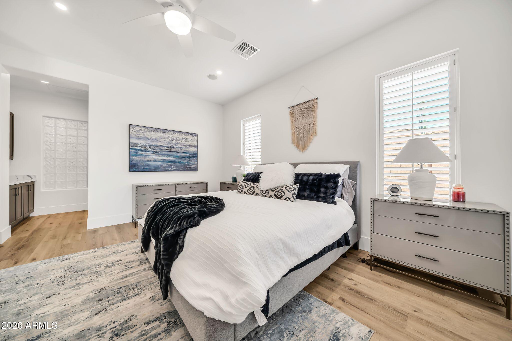 39721 N MAJESTY Trail