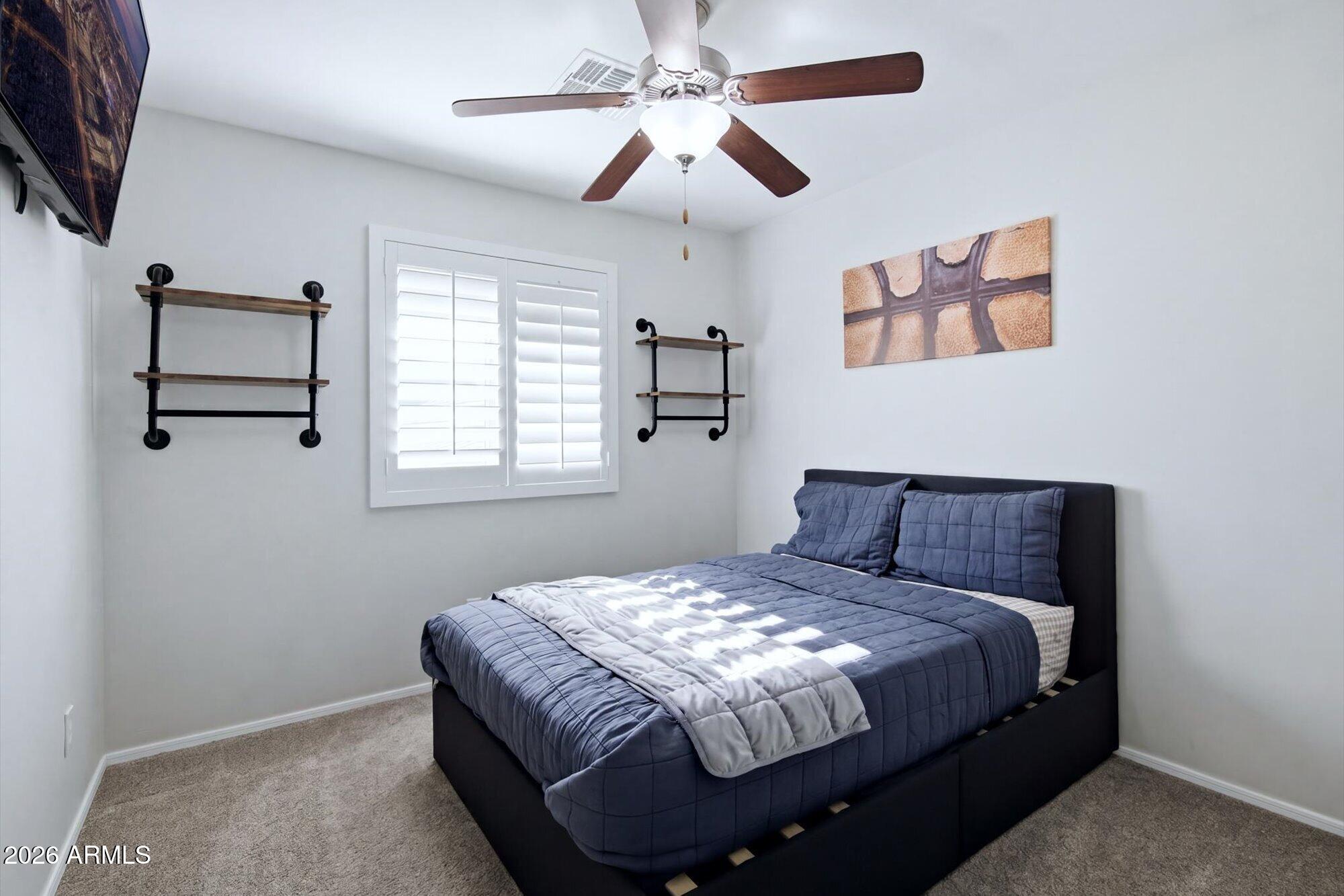 3244 W GRAN PARADISO Drive