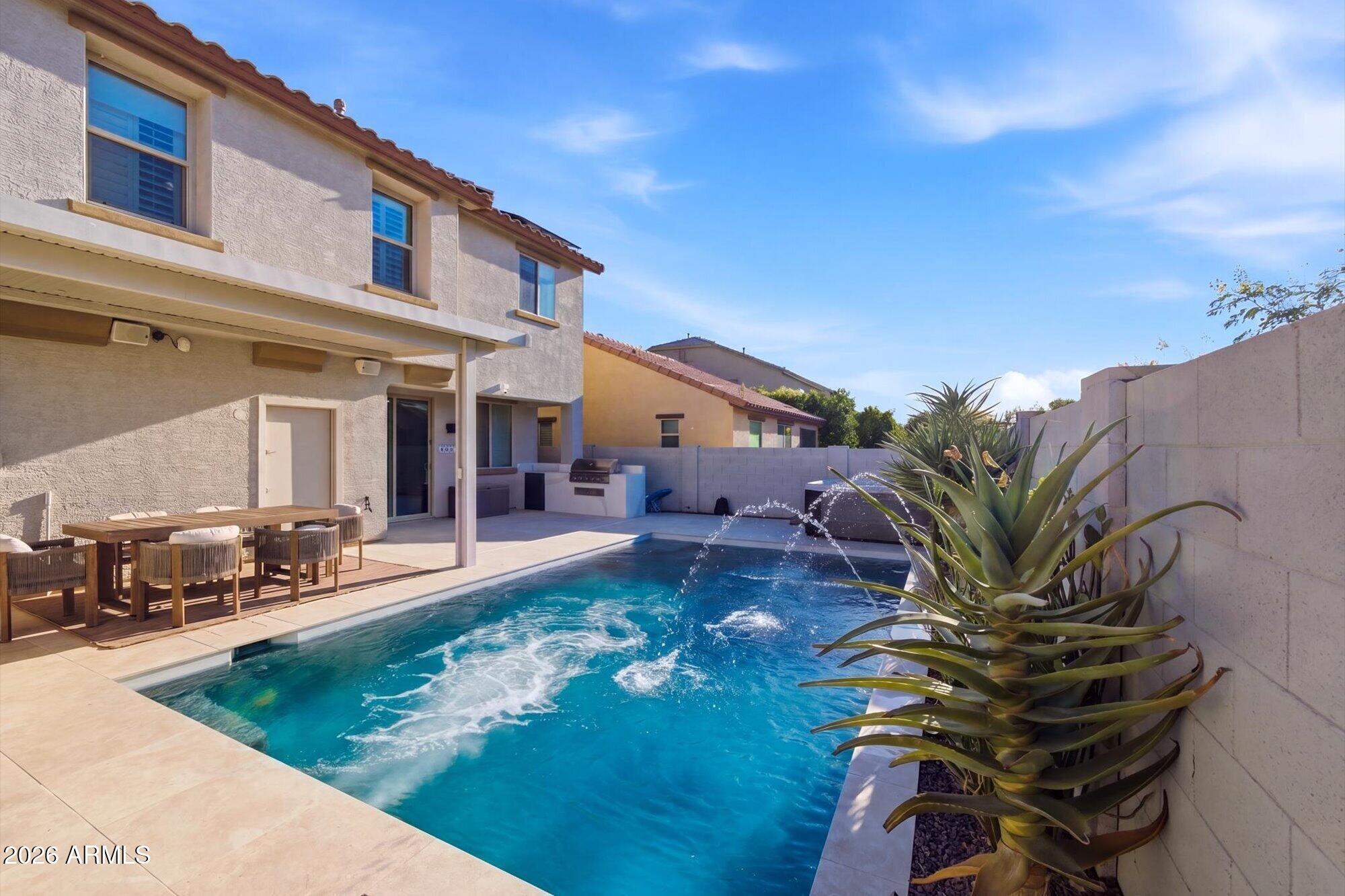 3244 W GRAN PARADISO Drive