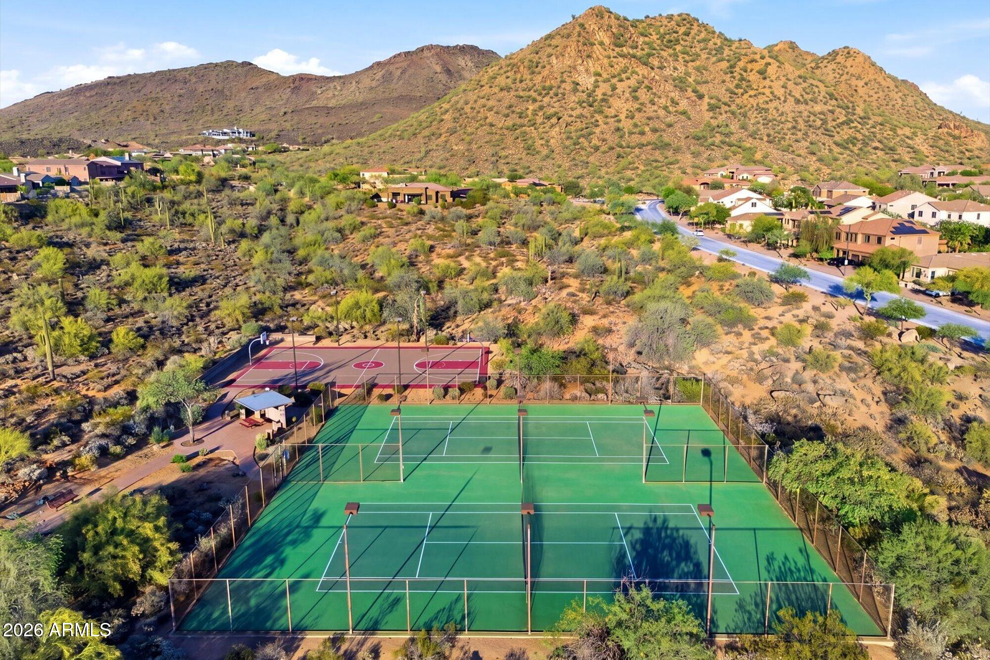 3244 W GRAN PARADISO Drive