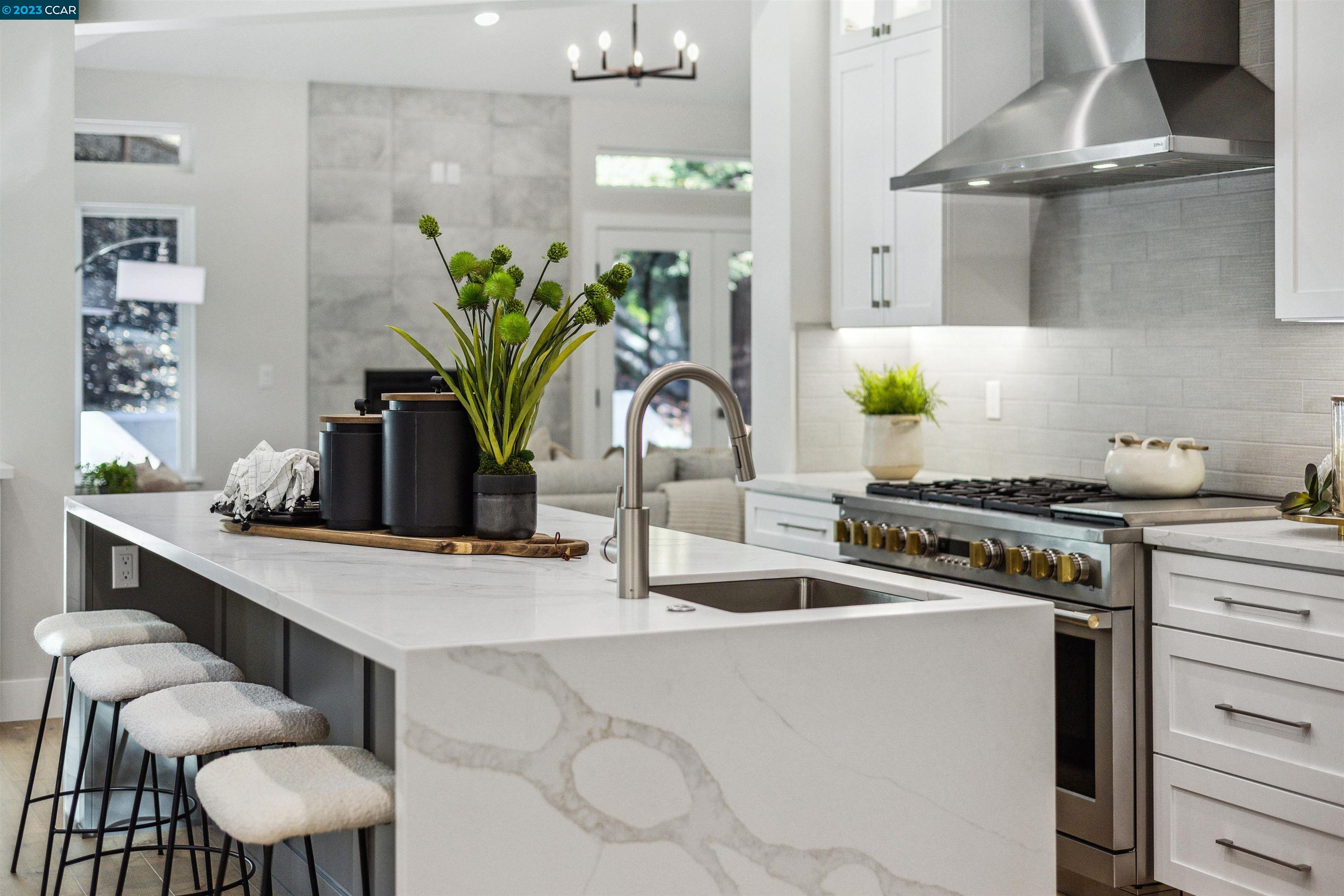 125 Silver Oak Terrace