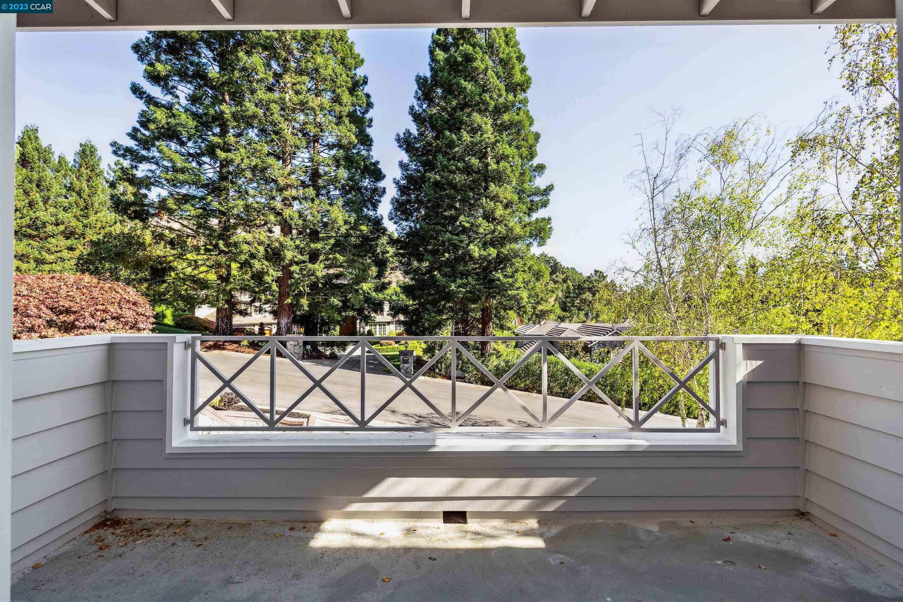 125 Silver Oak Terrace