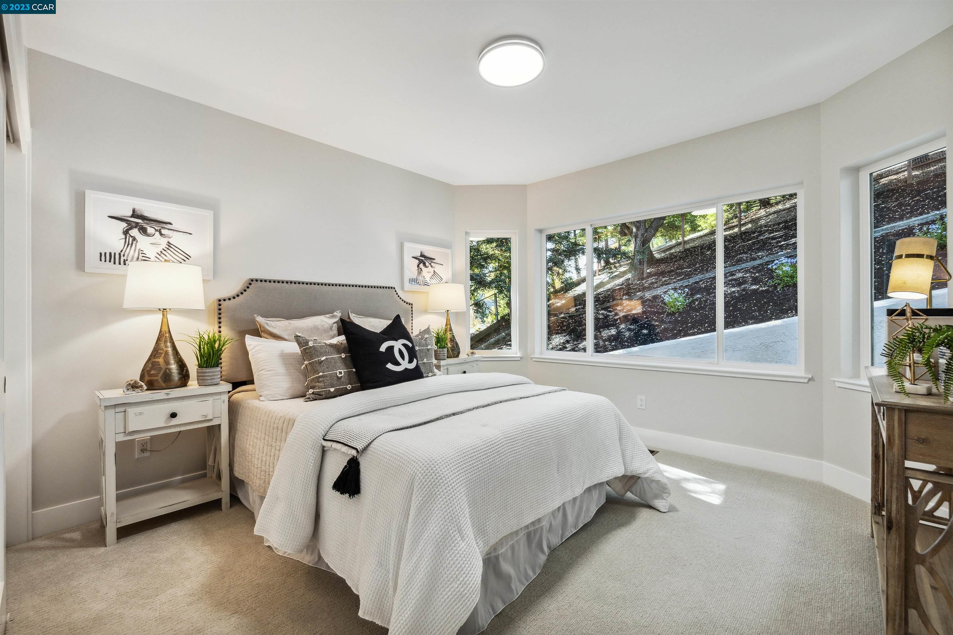 125 Silver Oak Terrace