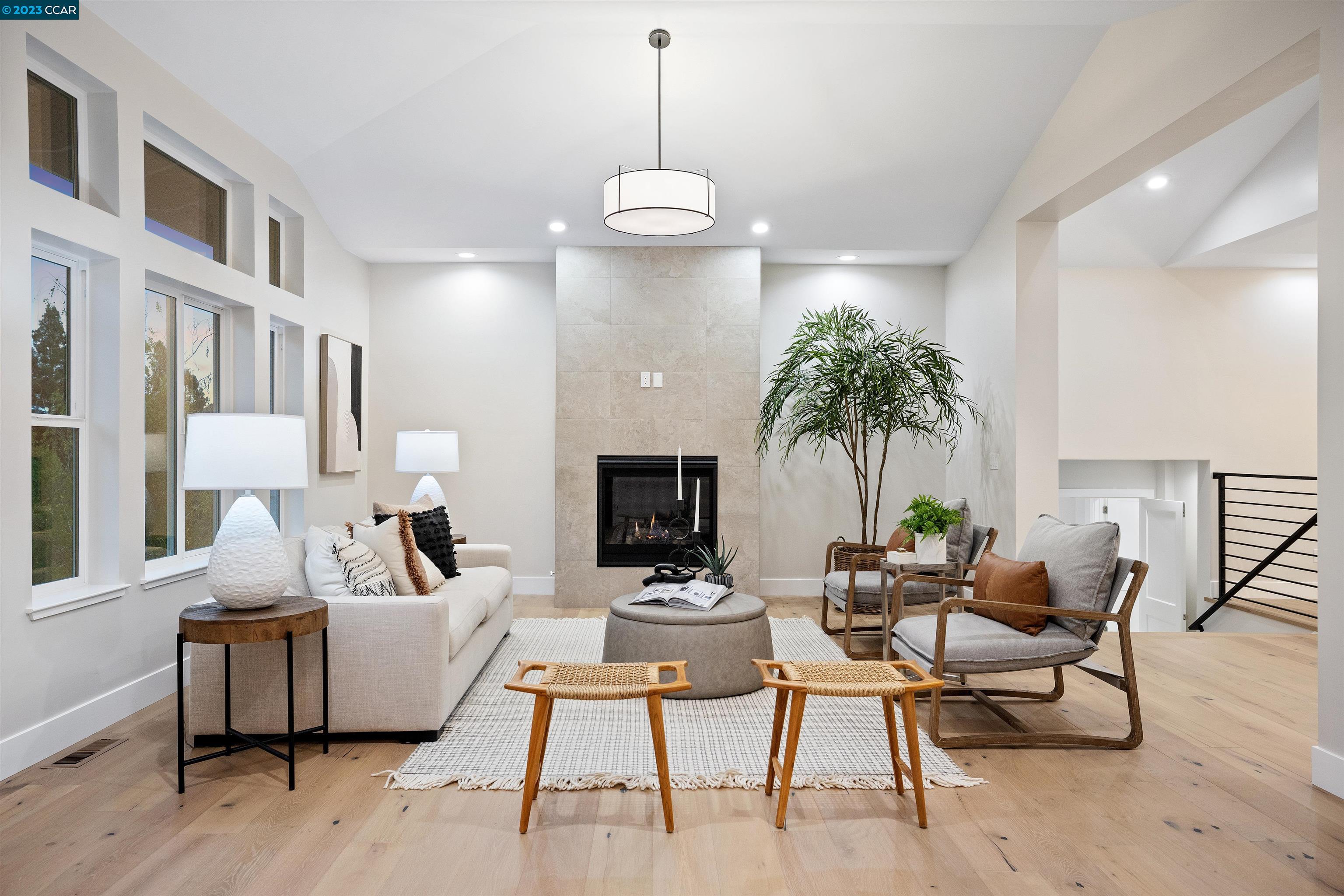 125 Silver Oak Terrace