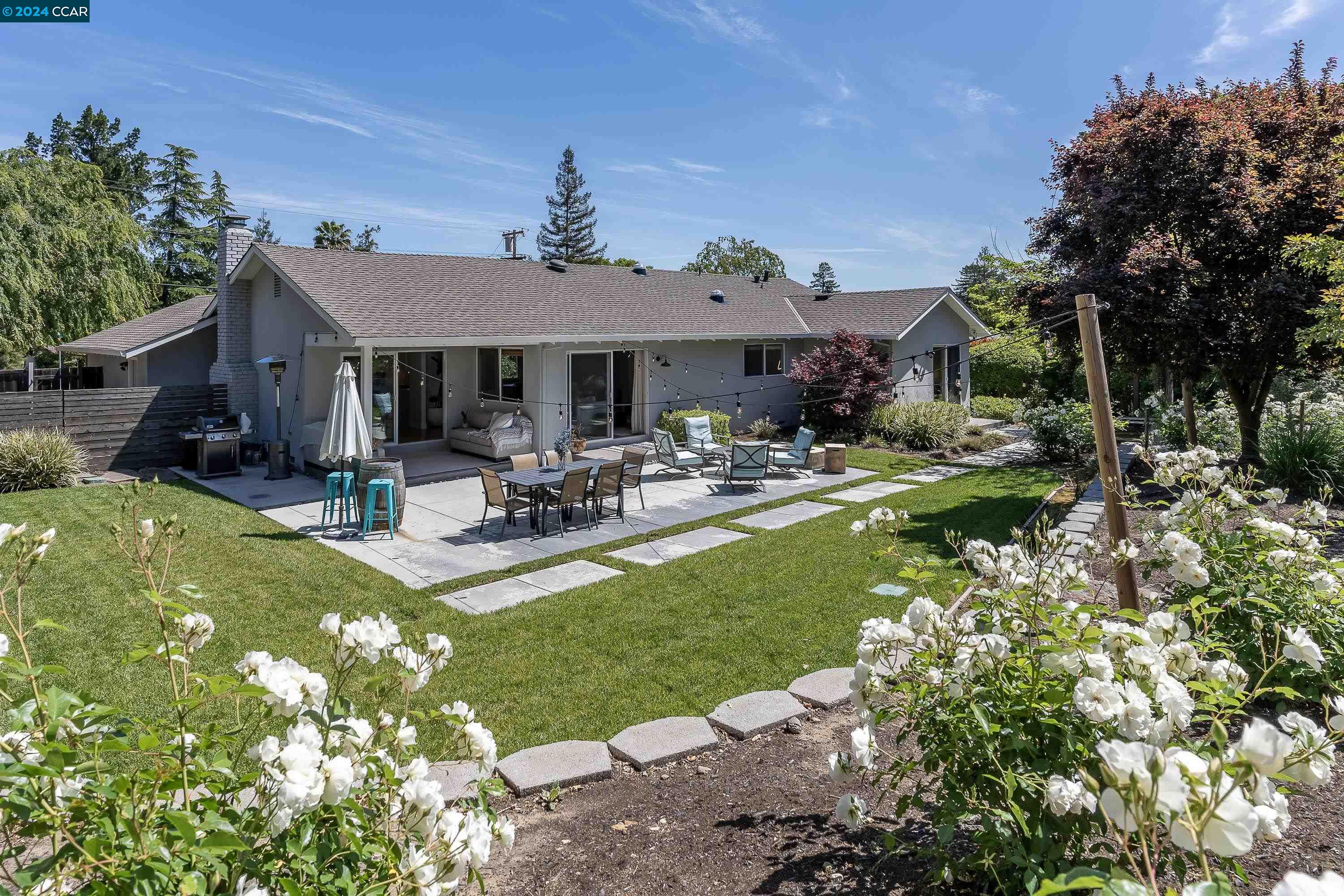 747 Hamilton Dr