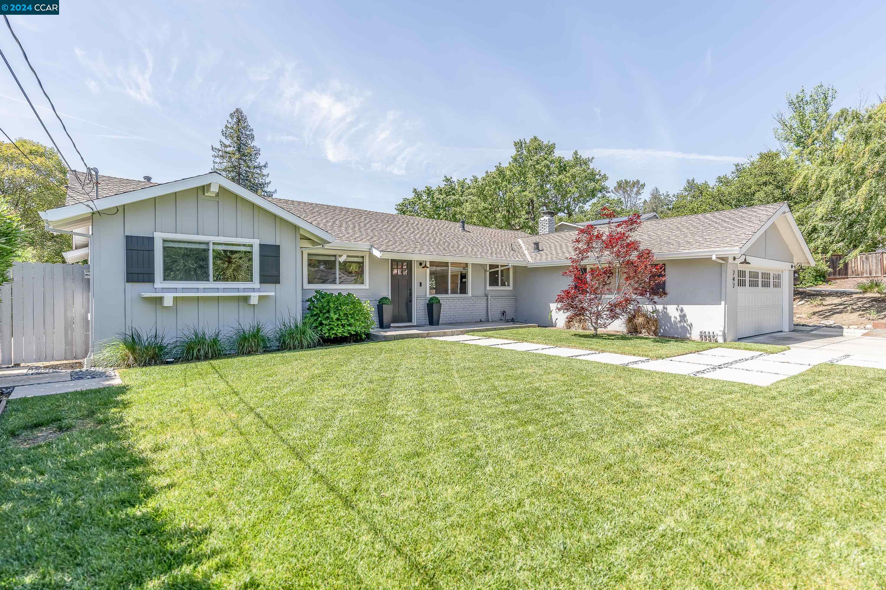 747 Hamilton Dr