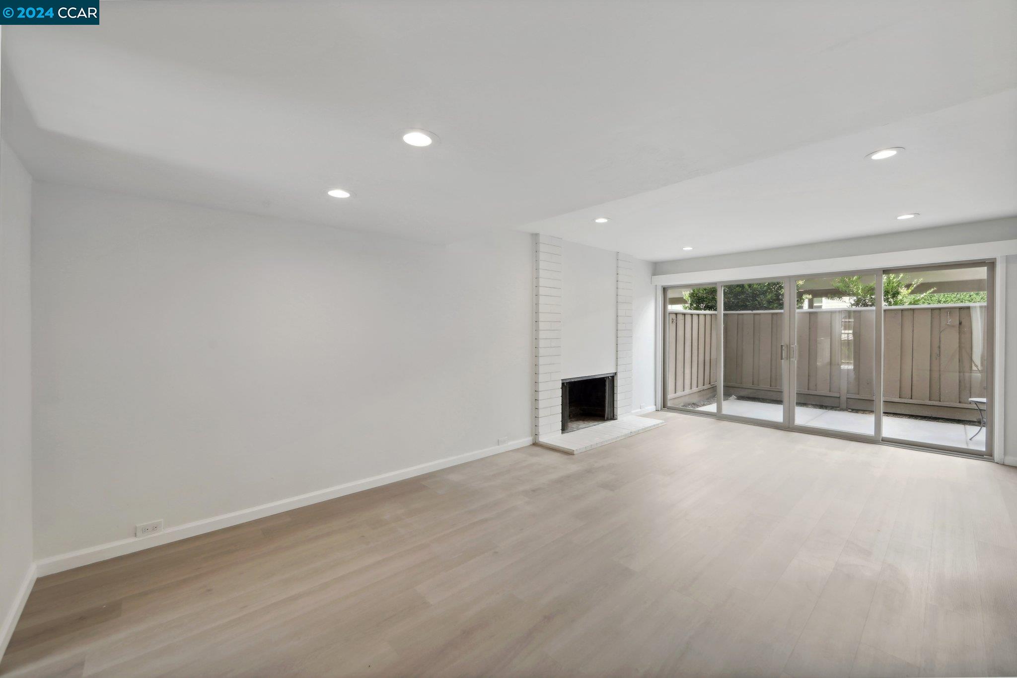 2121 Donald Dr # 3