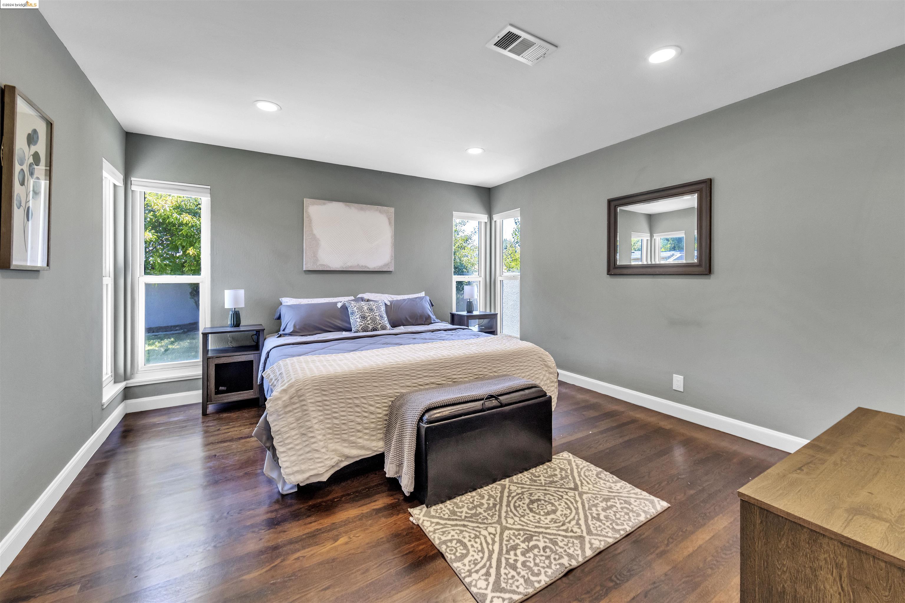 2617 Kenney Drive