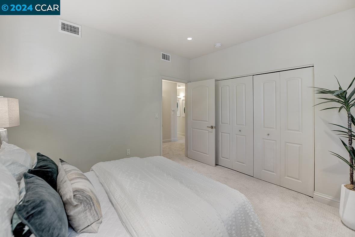 5920 Horsemans Canyon Dr # 1B