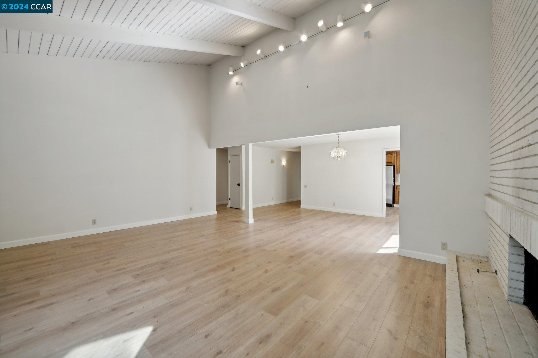 826 Augusta