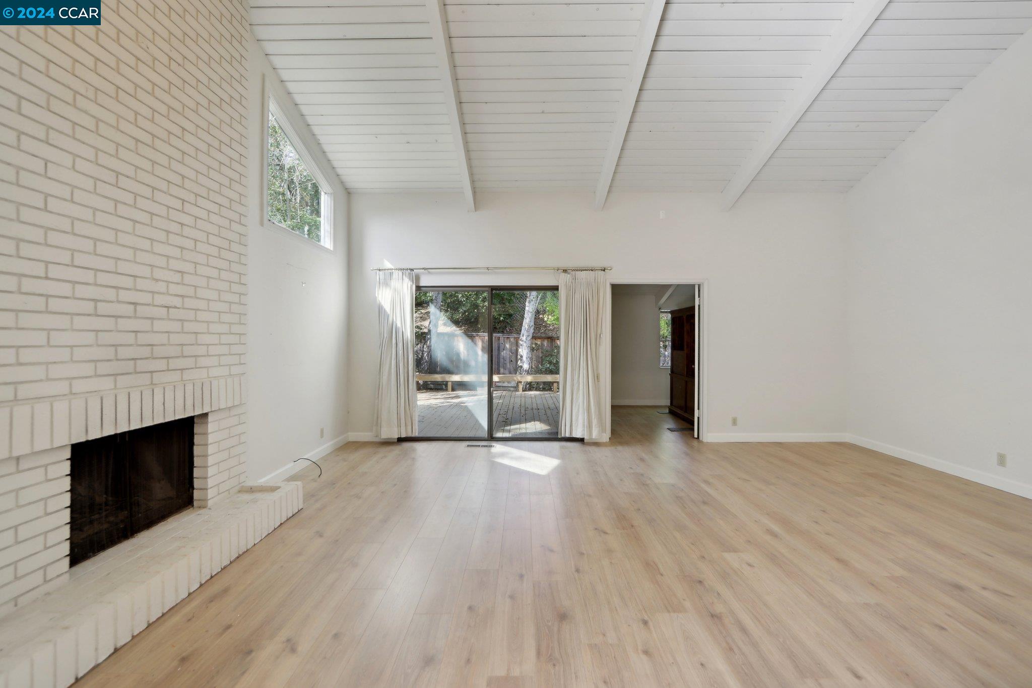 826 Augusta