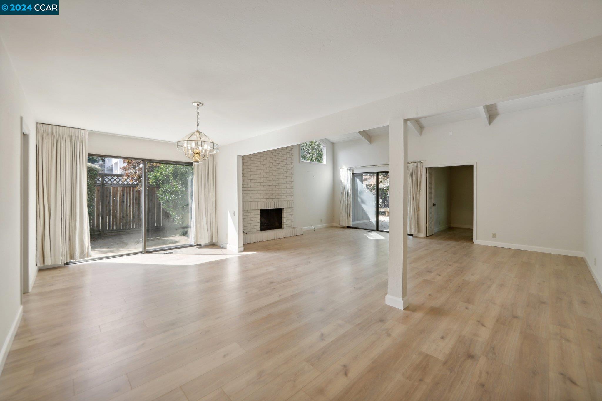 826 Augusta