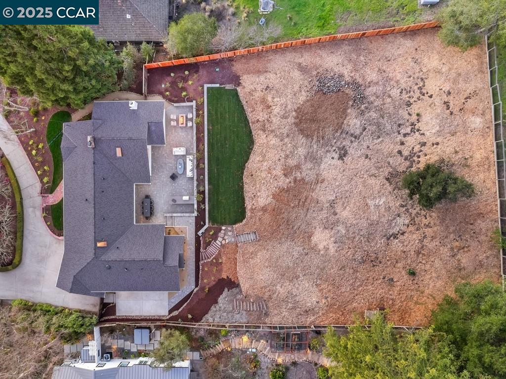 9 Meadow Park Ct