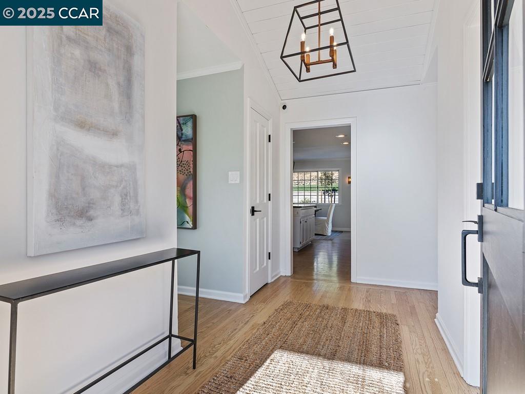 9 Meadow Park Ct