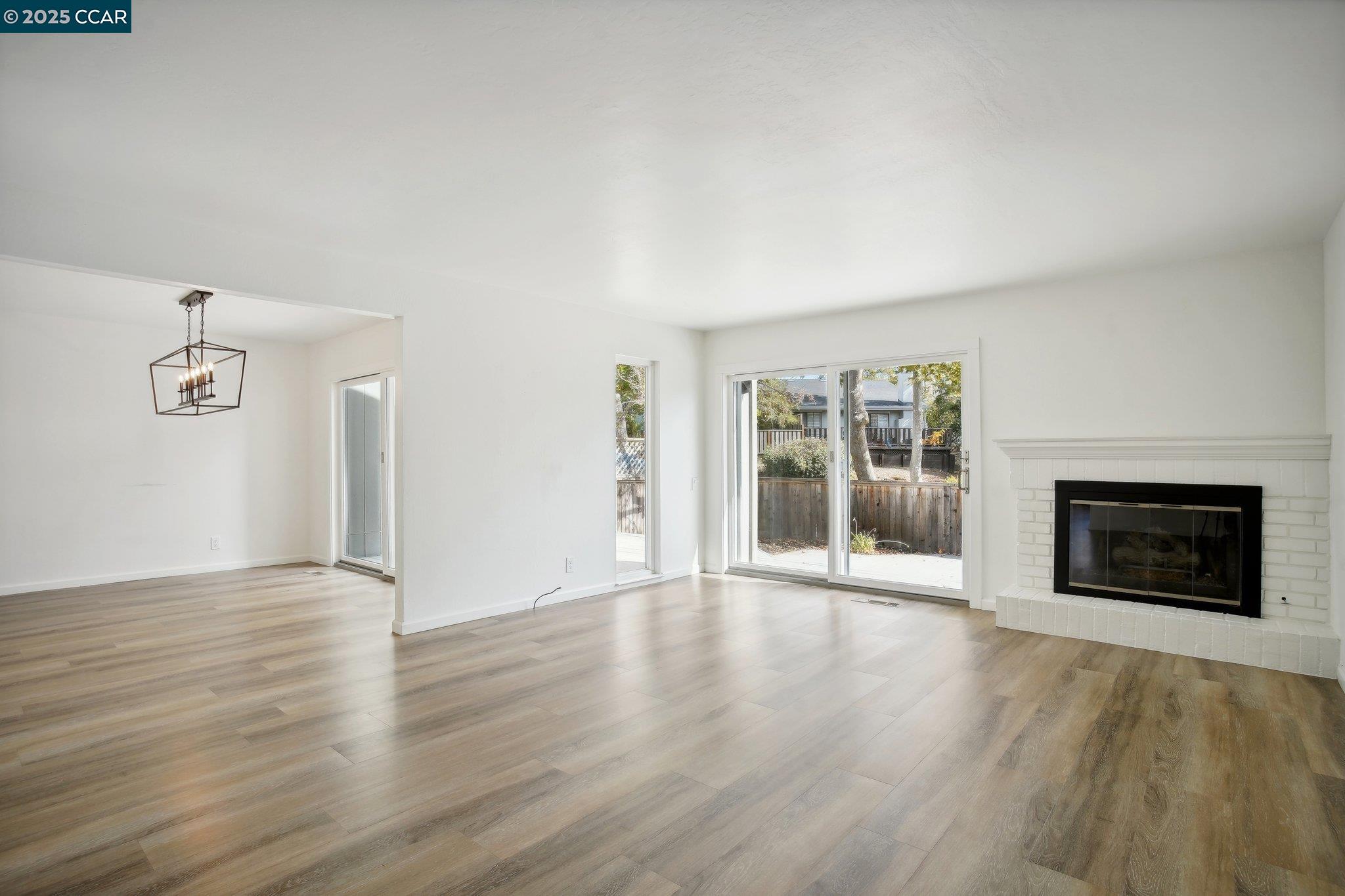 119 Cypress Point Way
