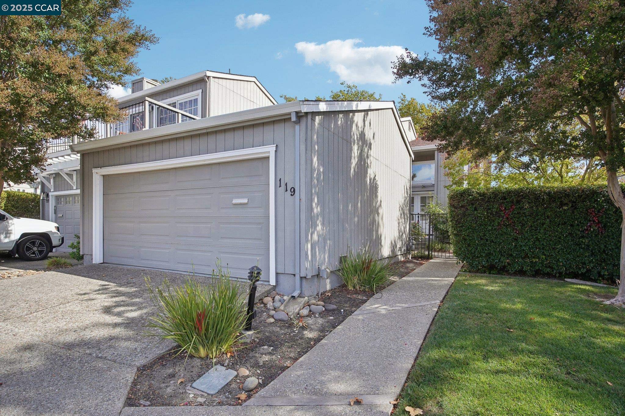 119 Cypress Point Way