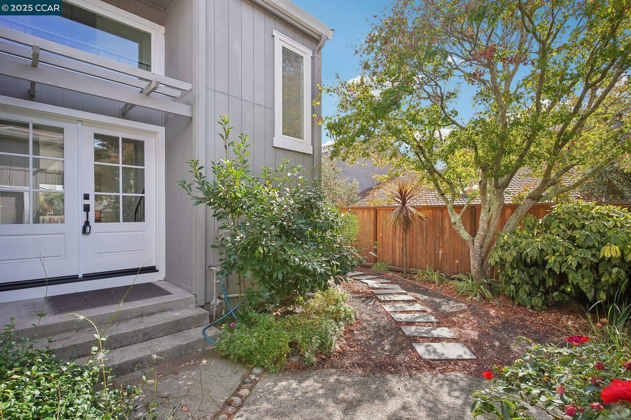 119 Cypress Point Way