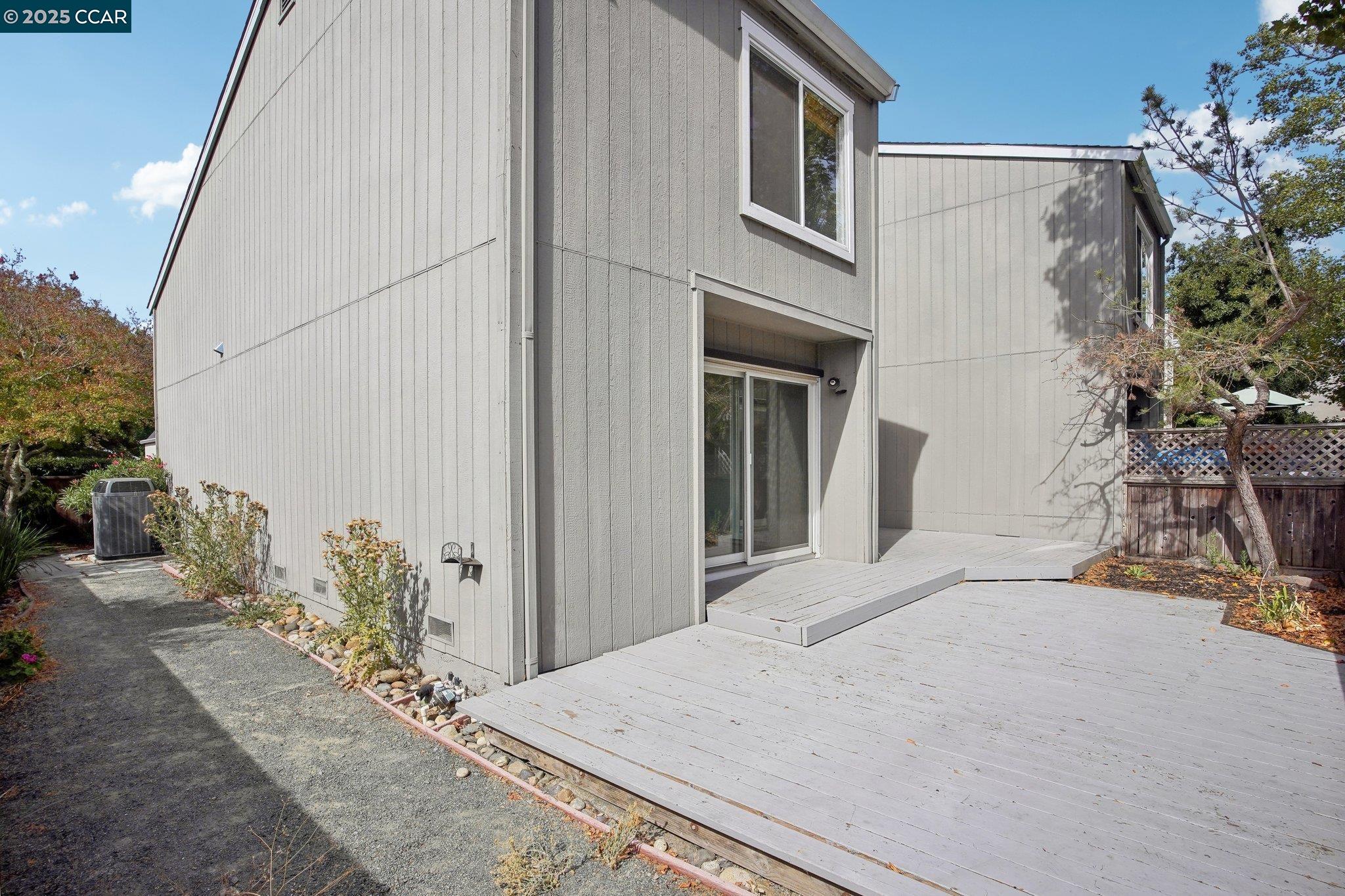119 Cypress Point Way