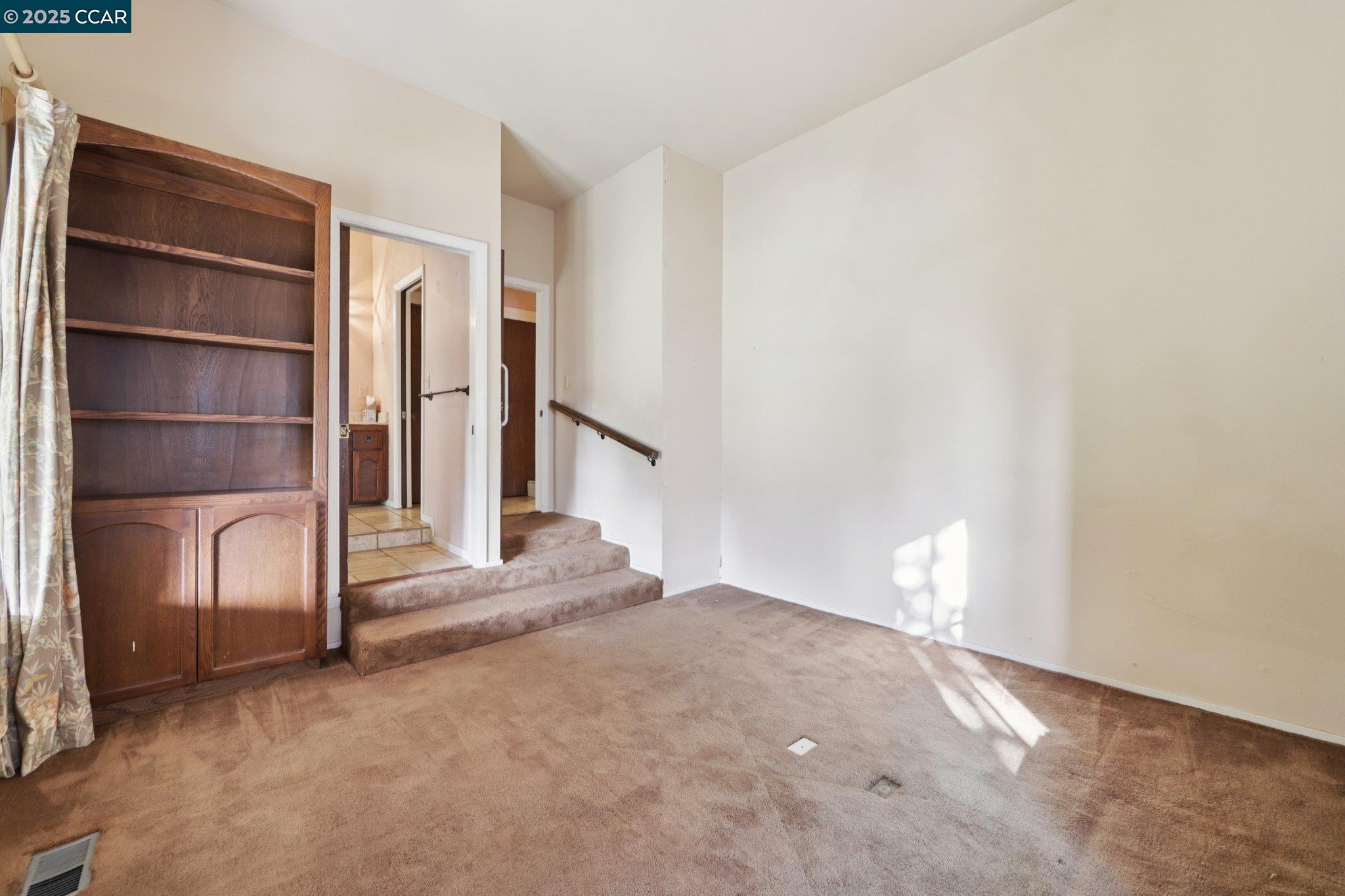 58 Saint Andrews Ln