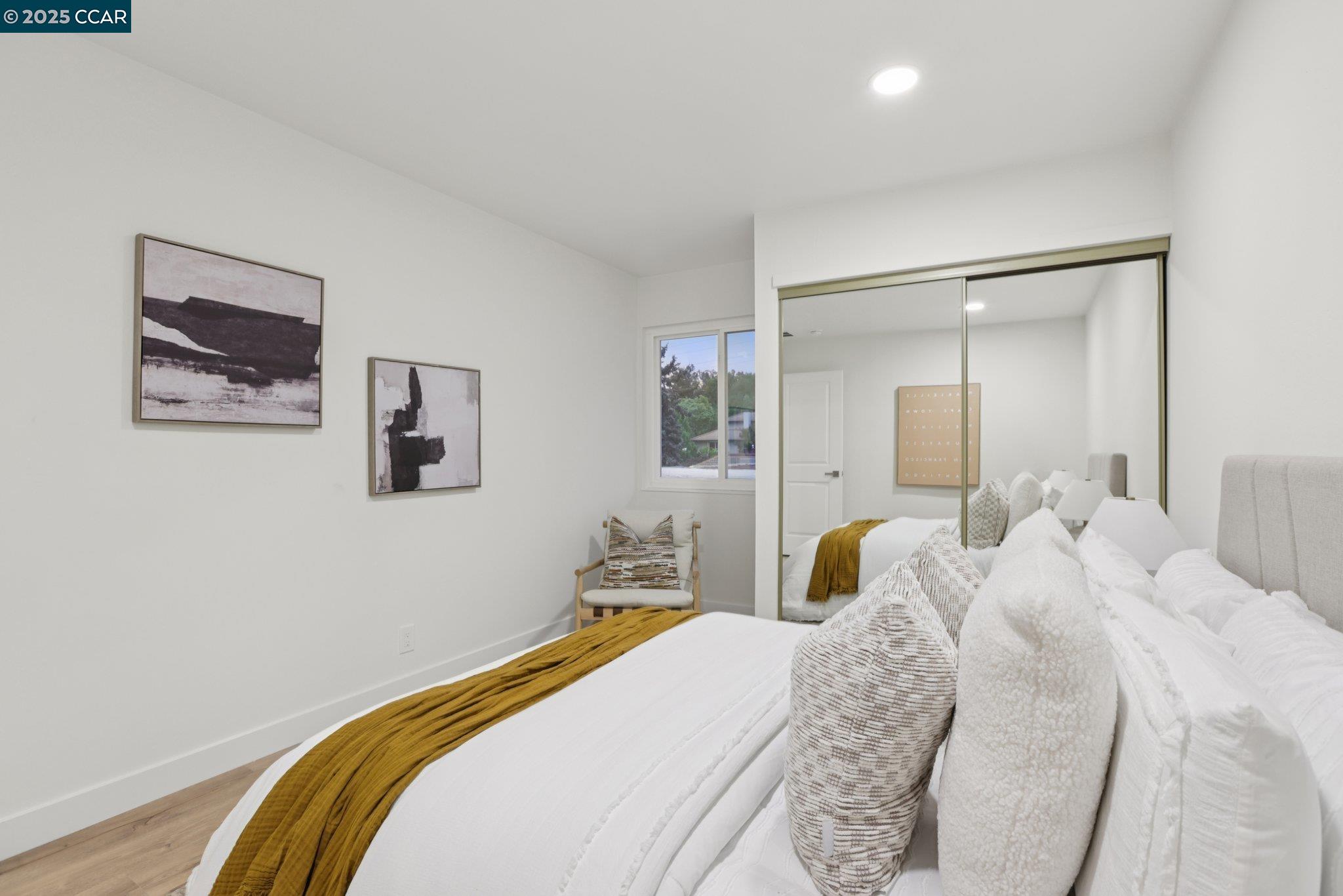 1422 Camino Peral