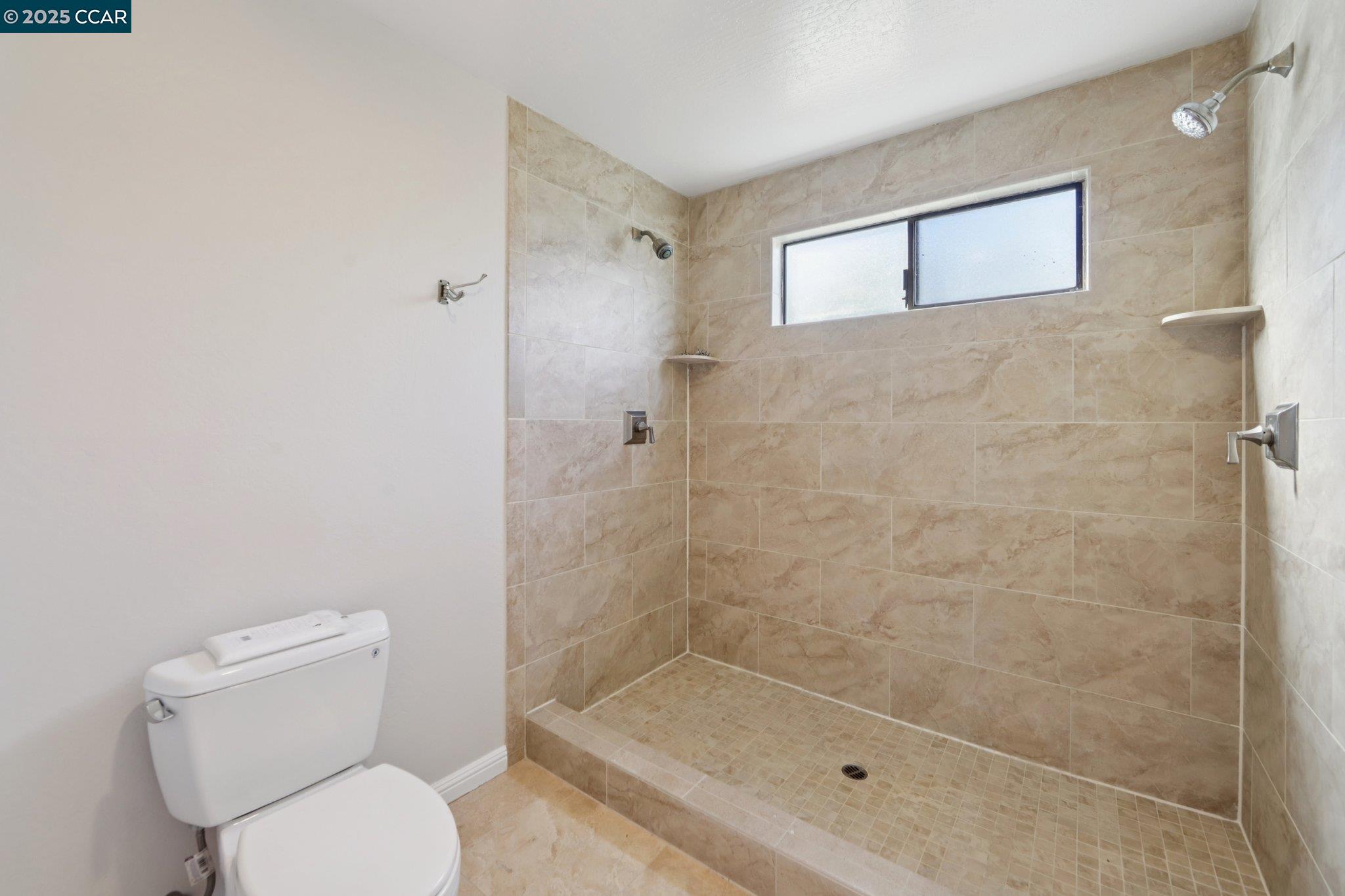 20 Broadmoor St